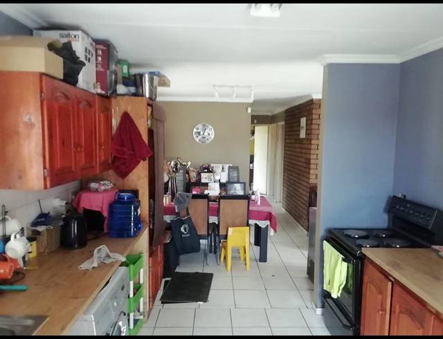 3 BEDROOM HOUSE FOR SALE IN LINDHAVEN